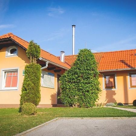 Holiday Home Novak M Свети-Мартин-на-Мору Экстерьер фото